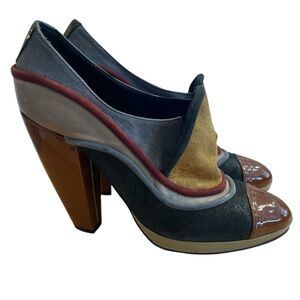 Kron by KronKron Multicolor Heels